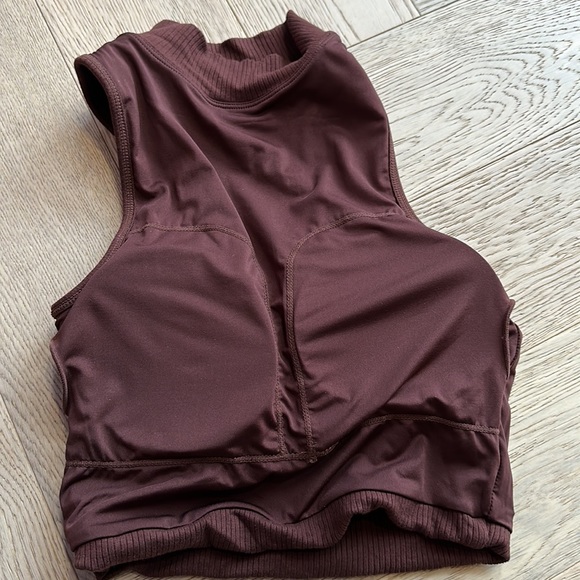 Klassy Network built-in bra mockneck top - Picture 4 of 4